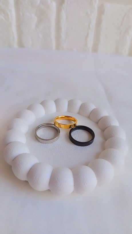انگشترکارتیه لاو سه رنگ(مشکی،نقره ای ،طلایی)